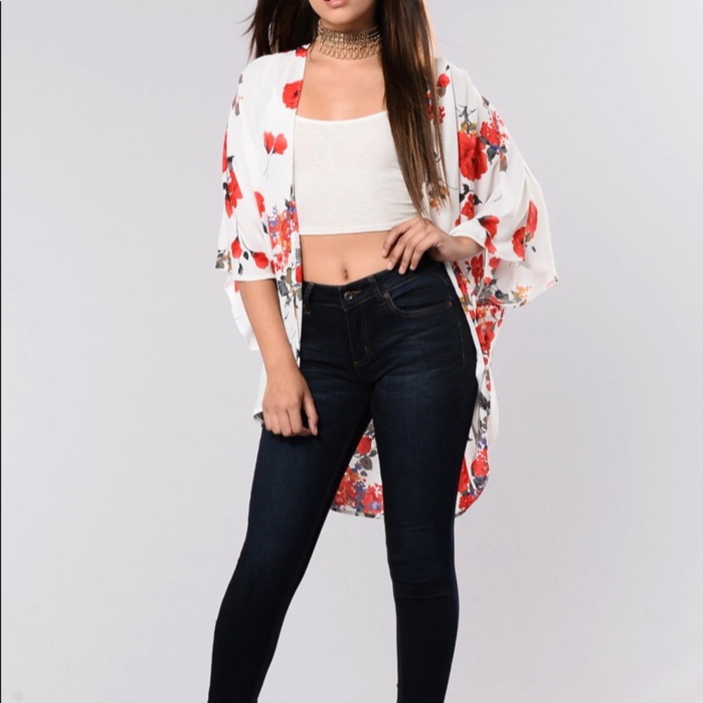 Fashion Nova East of Everything Kimono